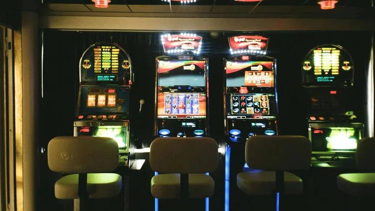Slot machines as florida gaming reform stalls